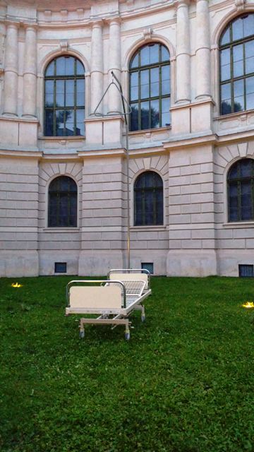 In der Schwebe - Neutorgasse 